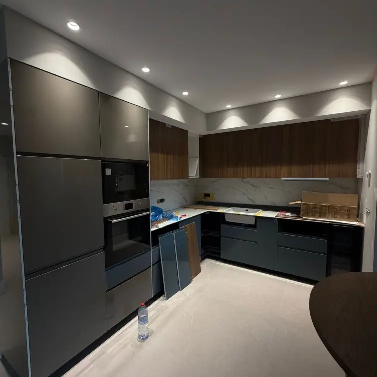 Venta de apartamento en planta media en New Golden Mile
