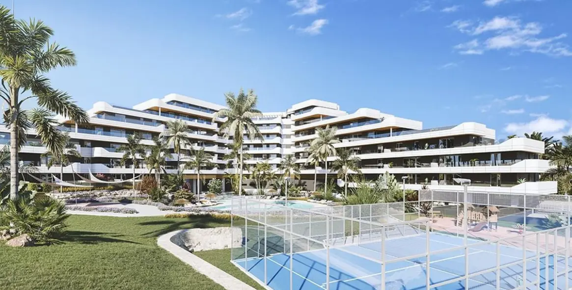 Venta de apartamento en planta media en Estepona (distrito Estepona) 4
