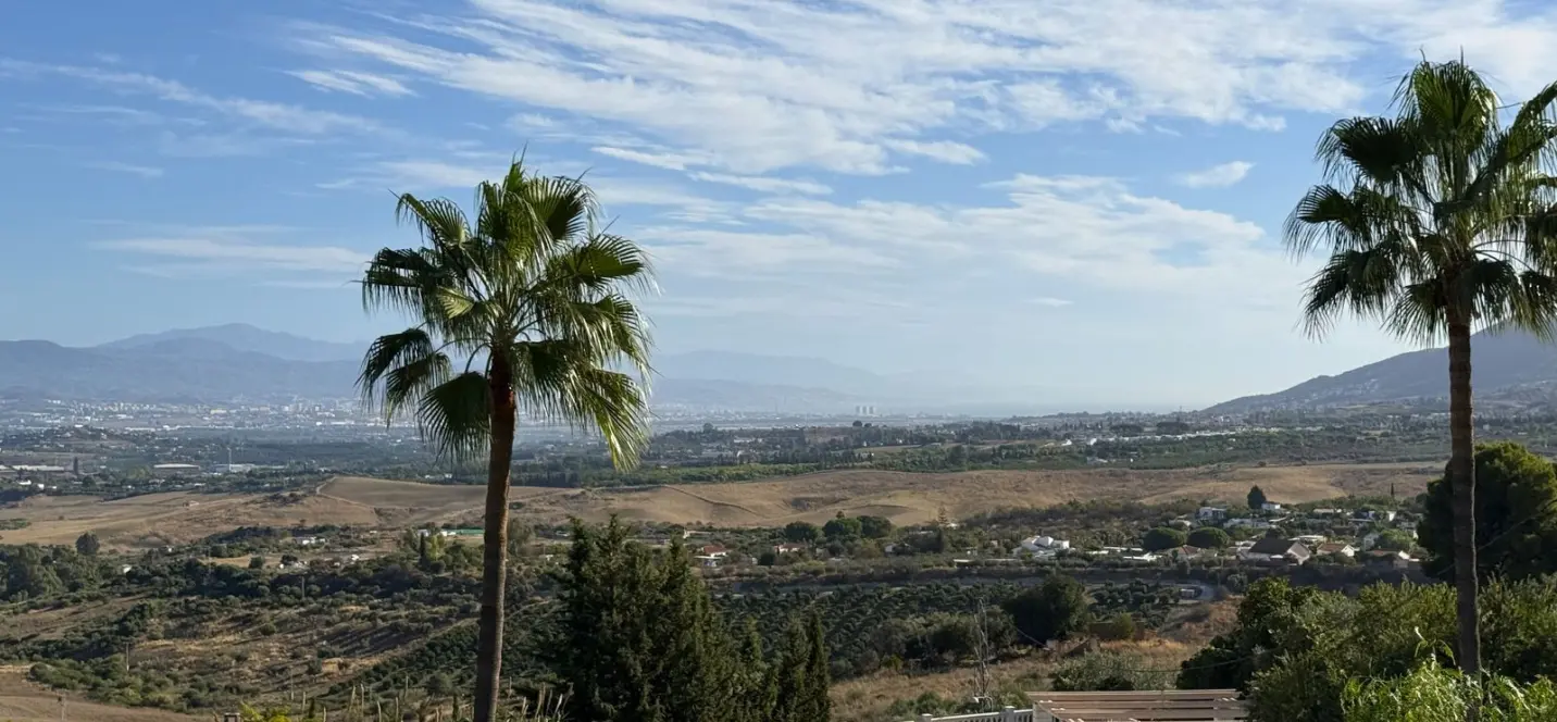 Venta de finca - cortijo en Alhaurín de la Torre 1