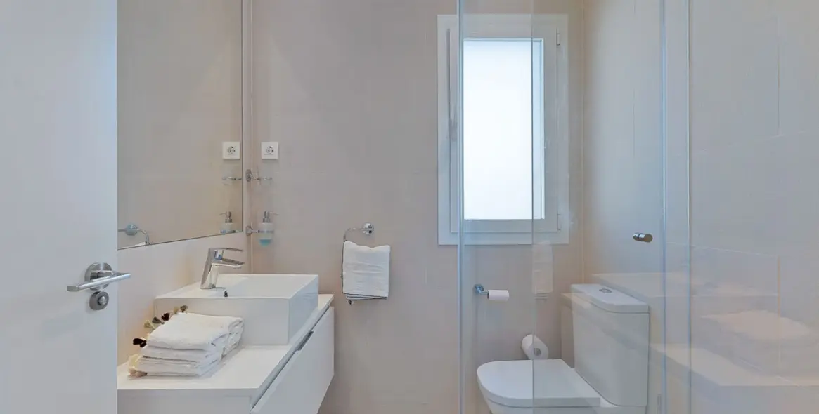 Sale of penthouse duplex in El Paraiso 8