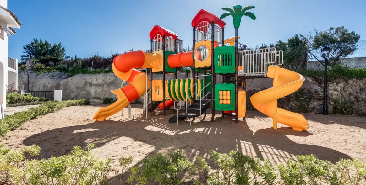 Venta de ático dúplex en El Paraiso 29