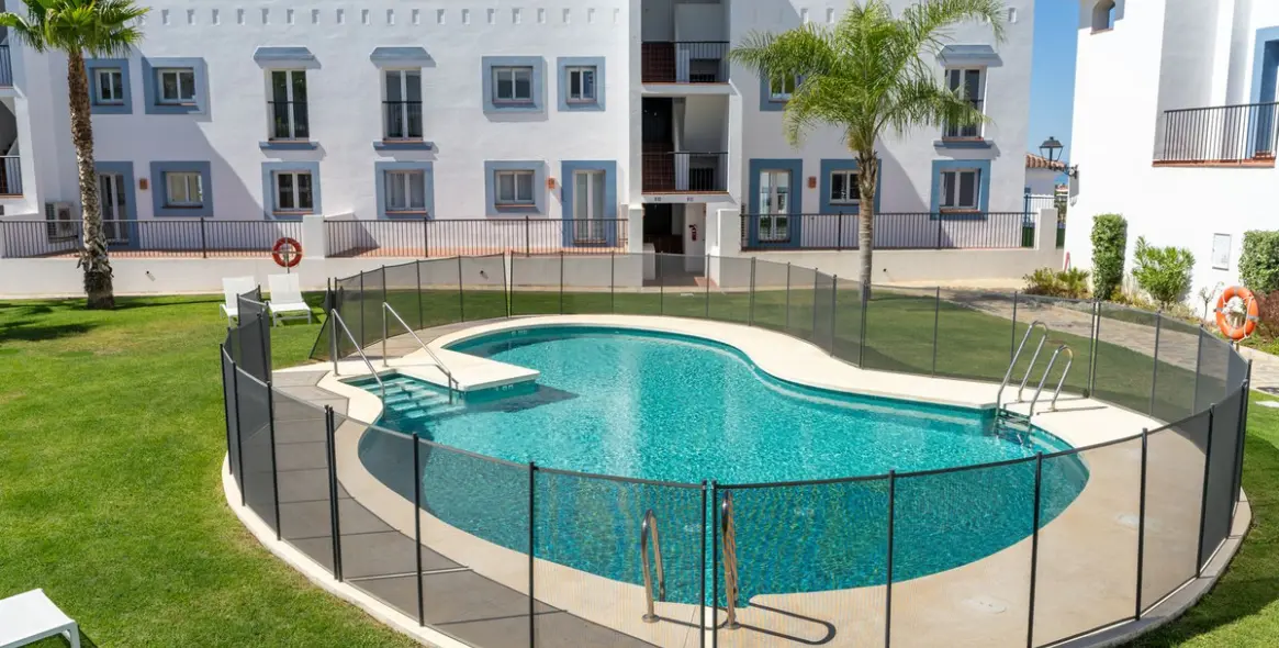 Venta de ático dúplex en El Paraiso 33