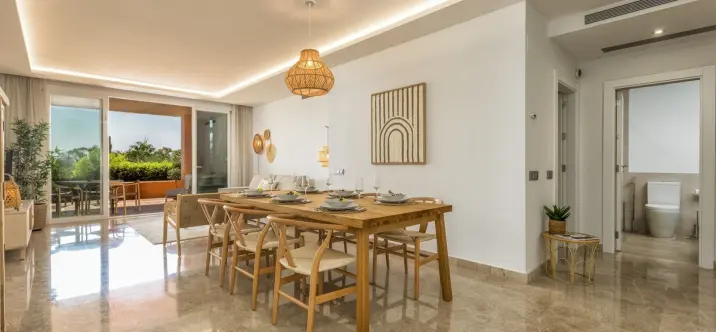 Sale of ground floor apartment in Nueva Andalucía 3