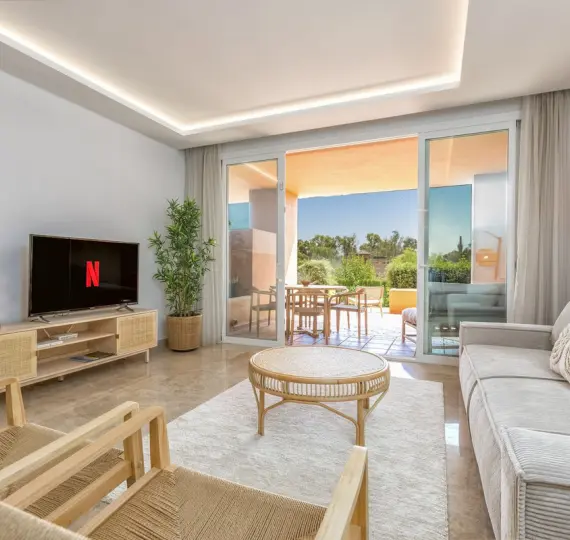 Sale of ground floor apartment in Nueva Andalucía