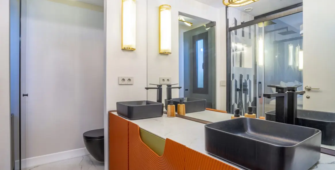 Sale of ground floor apartment in Nueva Andalucía 20