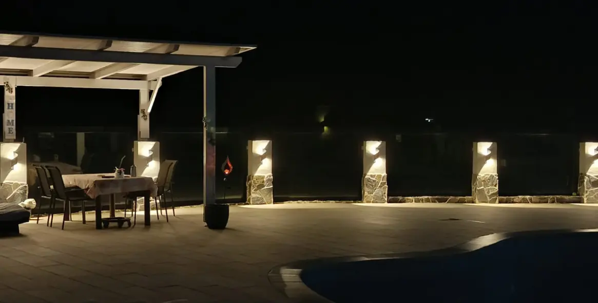 Sale of detached villa in Costa del Sol East 8