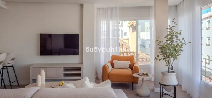 Middle floor apartment R5211460 4