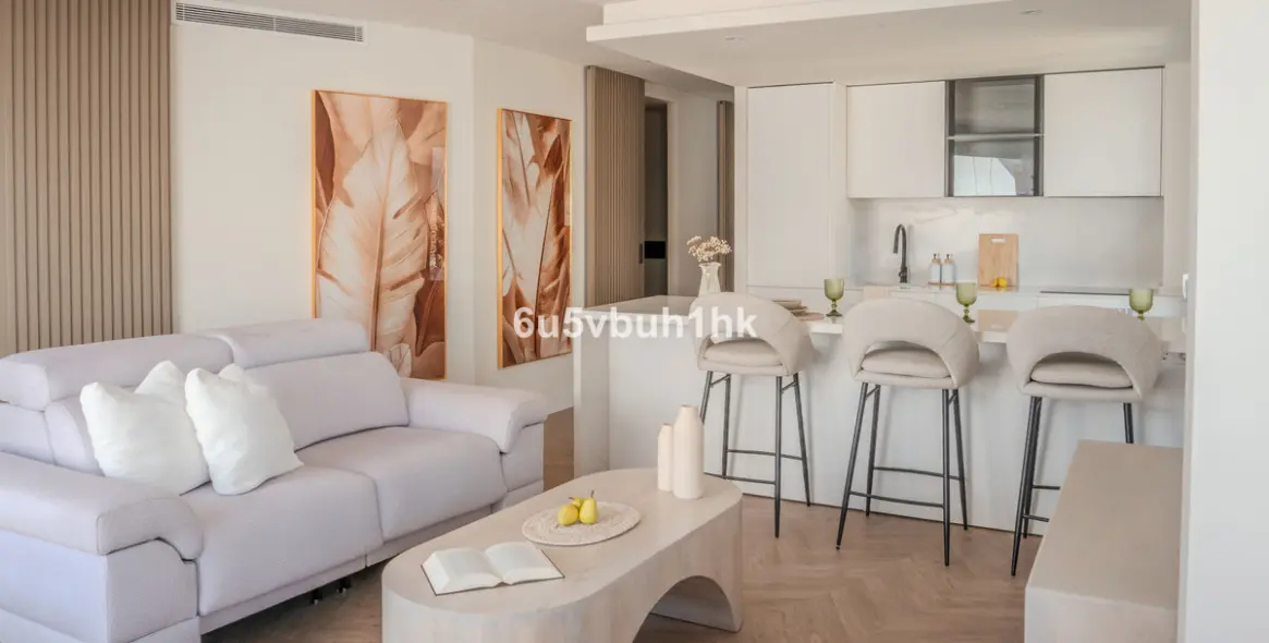 Sale of middle floor apartment in Estepona (district Estepona) 8