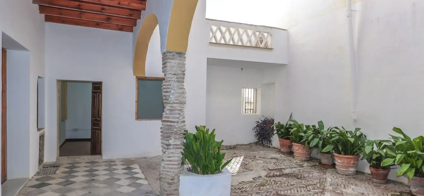 Sale of townhouse in Casarabonela 1