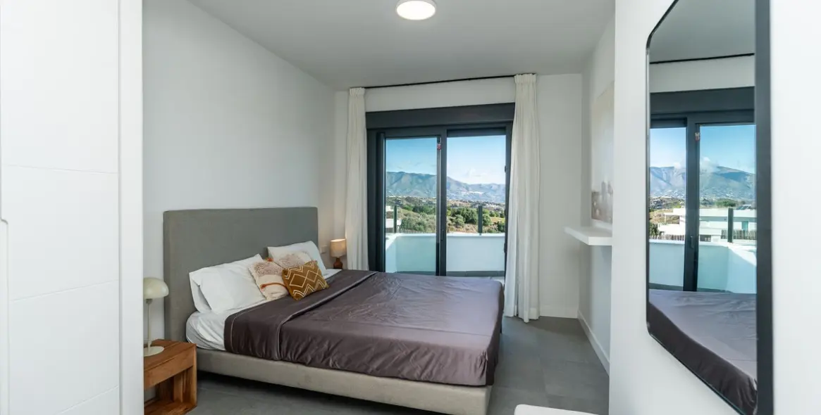 Sale of penthouse duplex in La Cala de Mijas 8