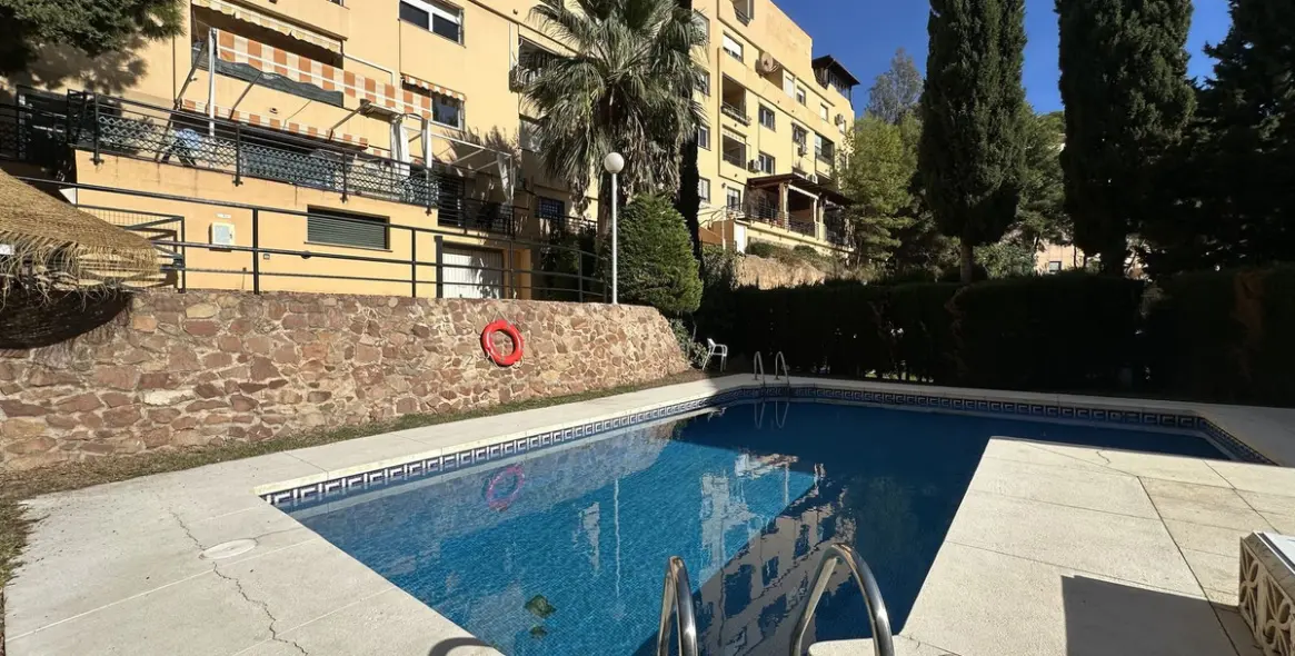 Продажа апартаментов на среднем этаже в Málaga Este 2