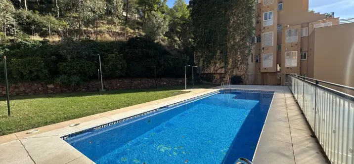 Продажа апартаментов на среднем этаже в Málaga Este 2