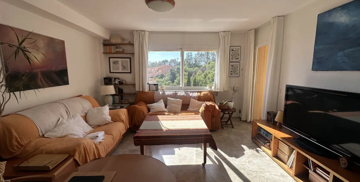 Продажа апартаментов на среднем этаже в Málaga Este 7