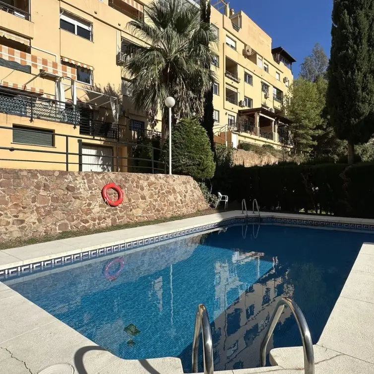 Продажа апартаментов на среднем этаже в Málaga Este