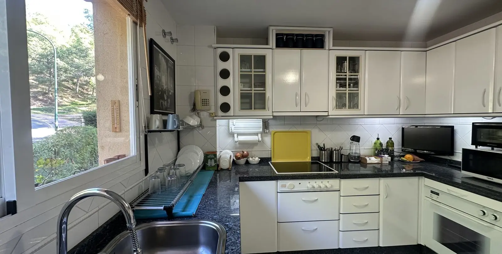 Продажа апартаментов на среднем этаже в Málaga Este 15