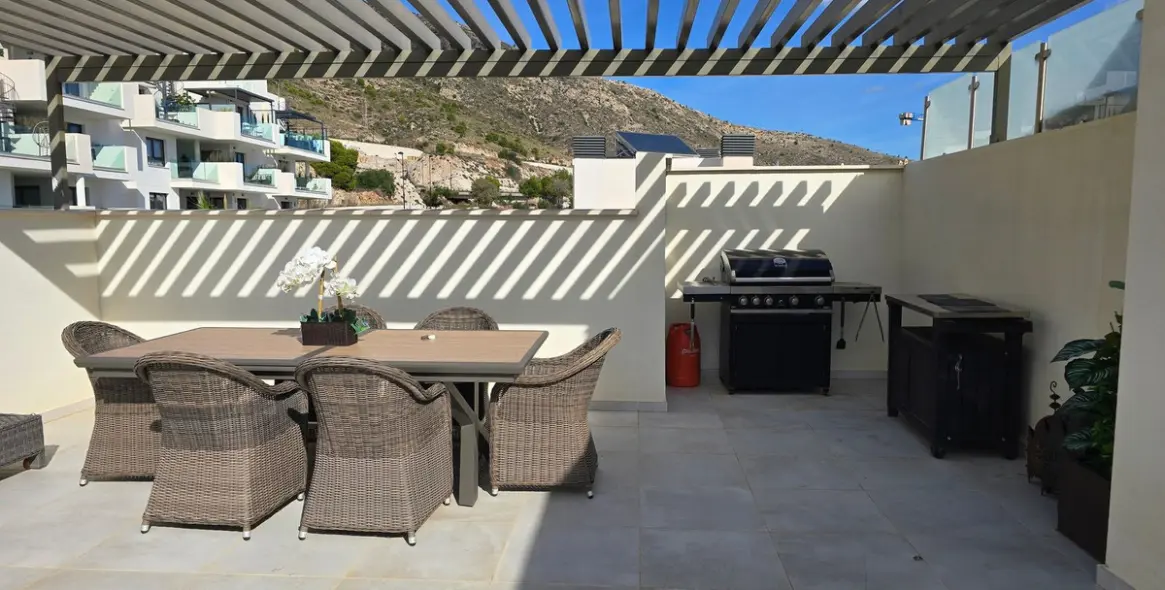 Sale of penthouse in Benalmadena 24