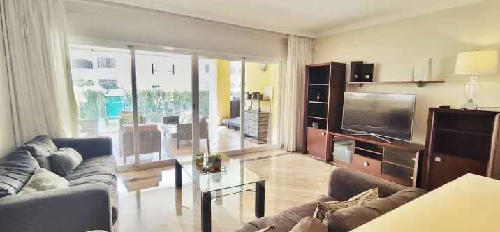 Sale of ground floor apartment in Elviria 4