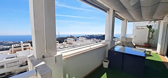 Venta de ático en Benalmadena Pueblo 2