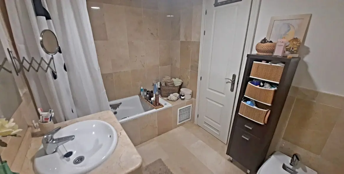 Sale of penthouse in Benalmadena Pueblo 11