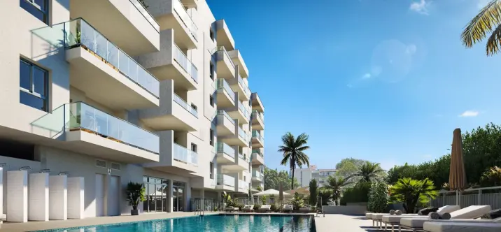 Sale of middle floor apartment in Benalmadena 0