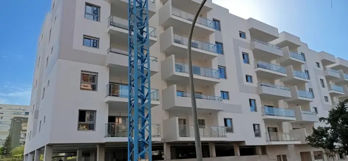 Sale of middle floor apartment in Benalmadena 4
