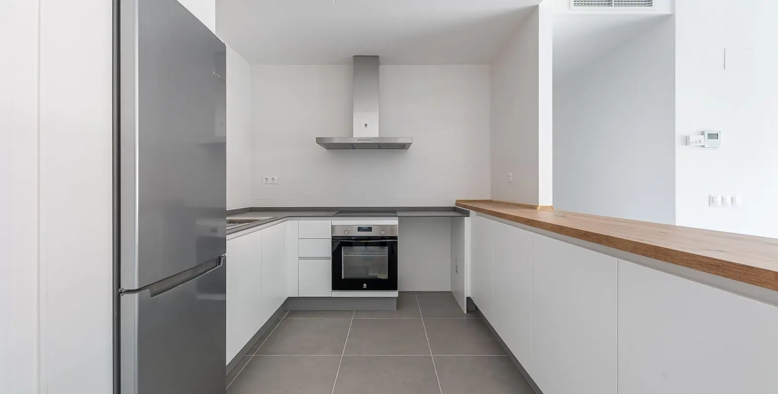 Sale of middle floor apartment in Benalmadena 6