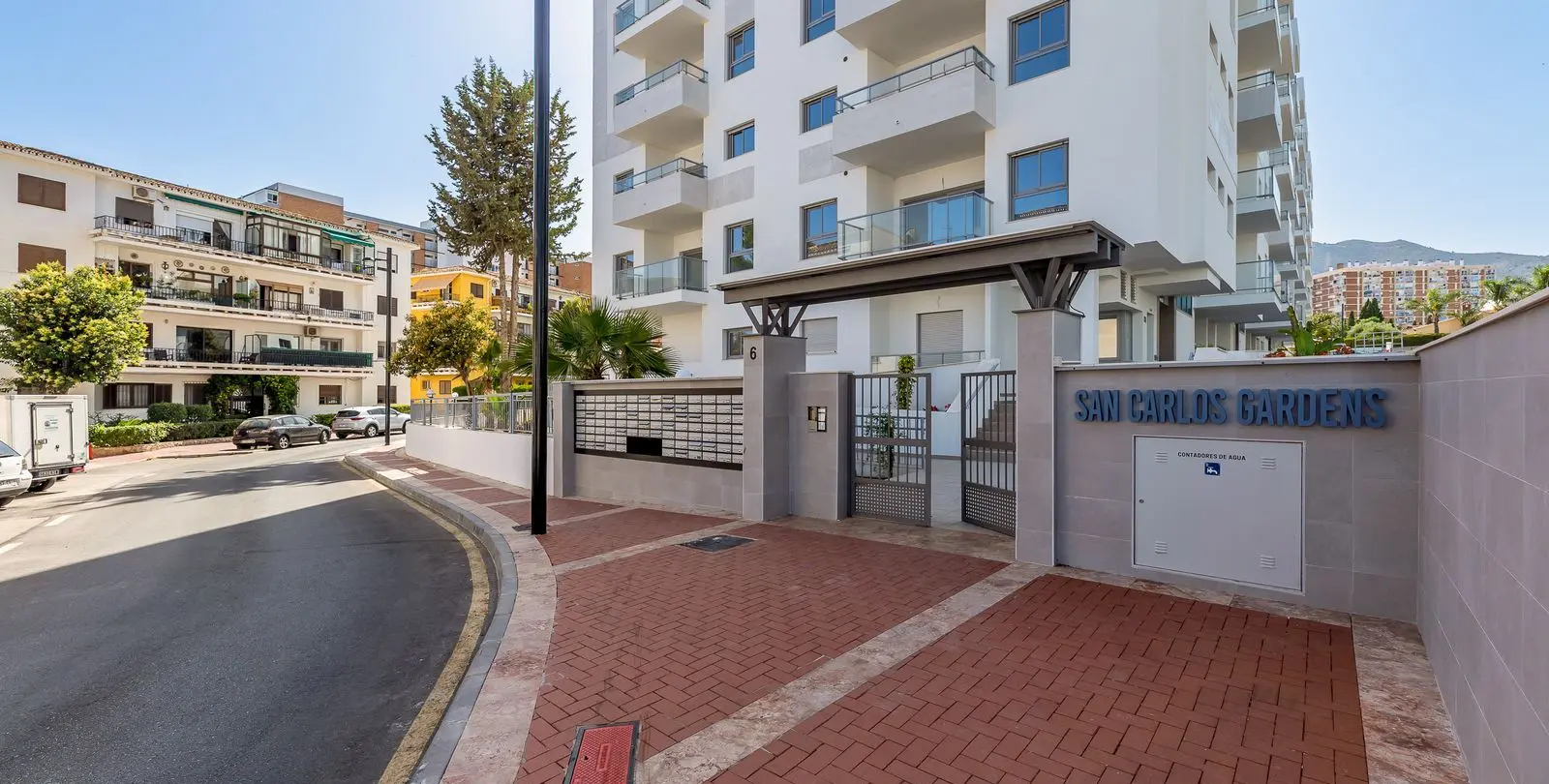 Sale of middle floor apartment in Benalmadena 18