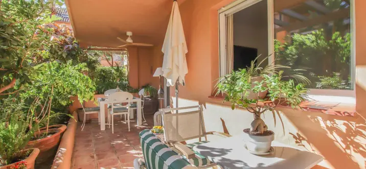 Sale of ground floor apartment in Marbella 1