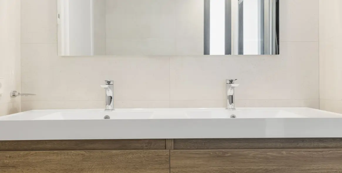 Sale of middle floor apartment in Fuengirola 20