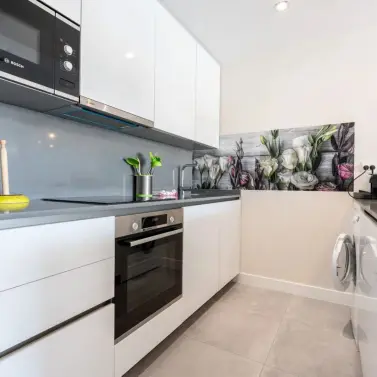 Sale of middle floor apartment in La Cala de Mijas