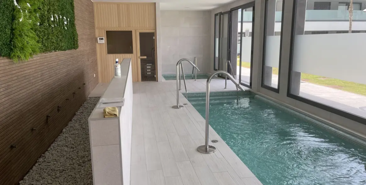 Sale of middle floor apartment in La Cala de Mijas 16