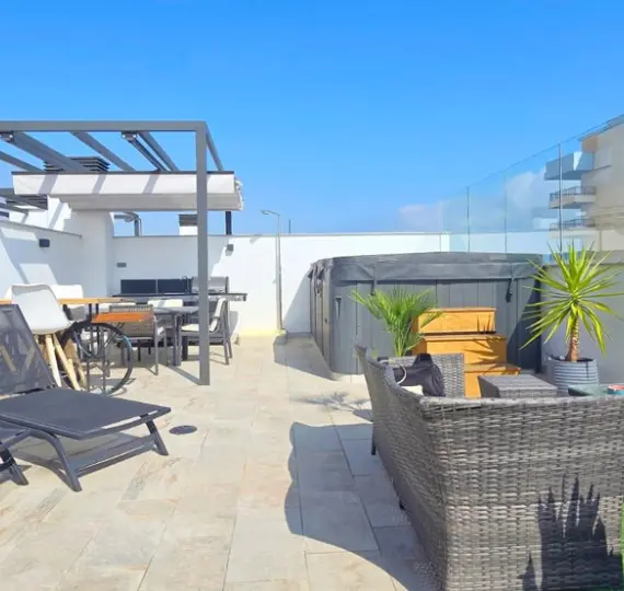 Venta de ático en Torremolinos