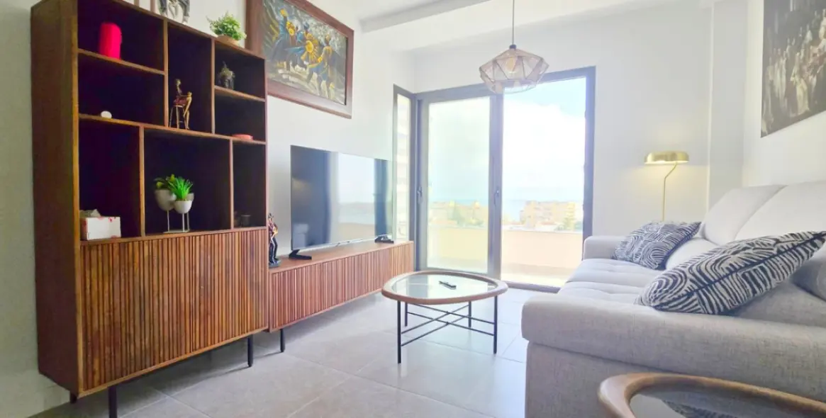 Sale of penthouse in Torremolinos 12
