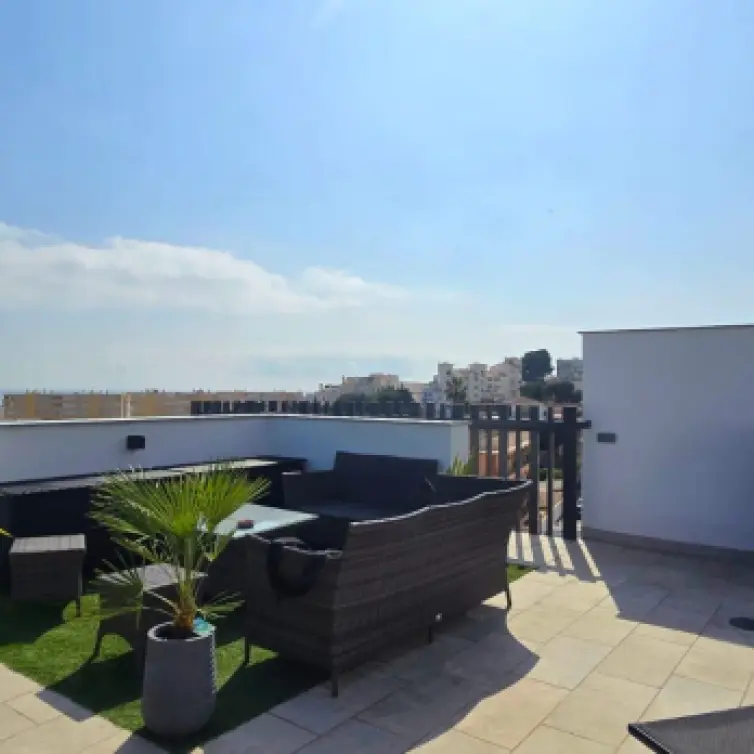 Sale of penthouse in Torremolinos