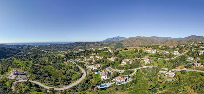 Продажа  жилого участка в Benahavís 3