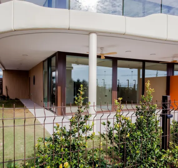 Продажа апартаментов на первом этаже в Fuengirola