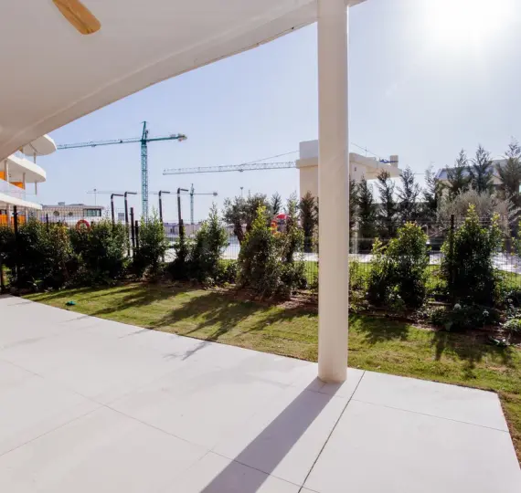 Продажа апартаментов на первом этаже в Fuengirola