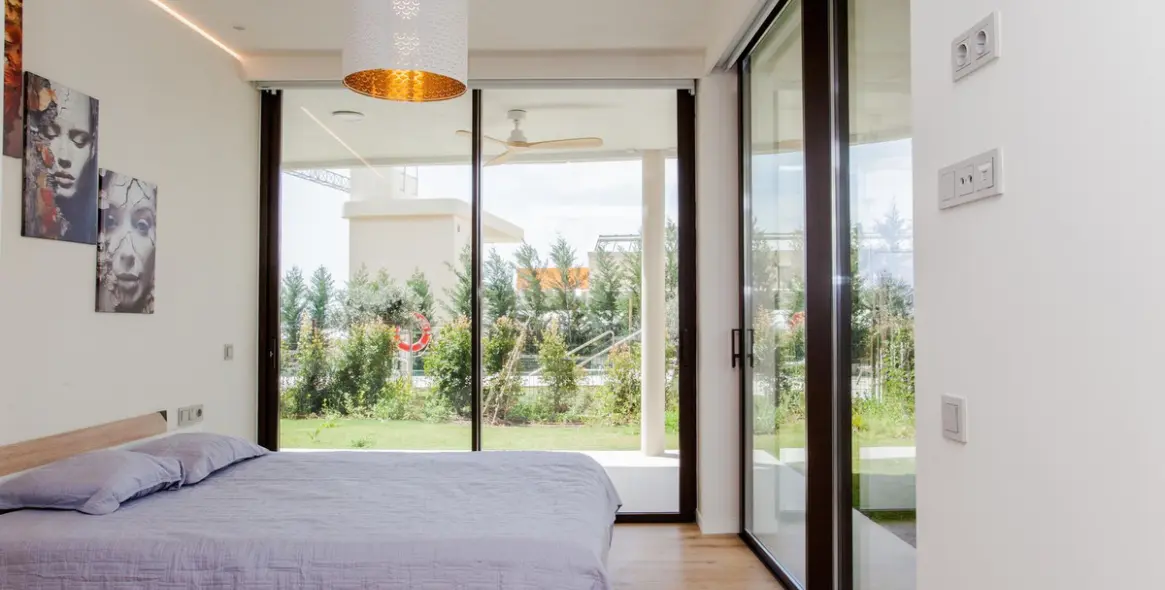 Sale of ground floor apartment in Fuengirola 9