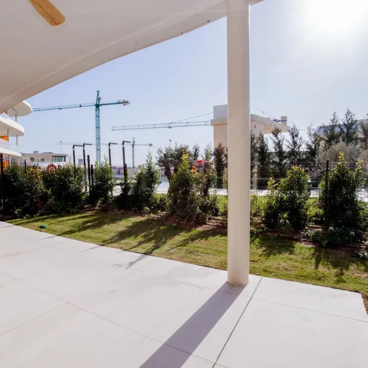 Sale of ground floor apartment in Fuengirola
