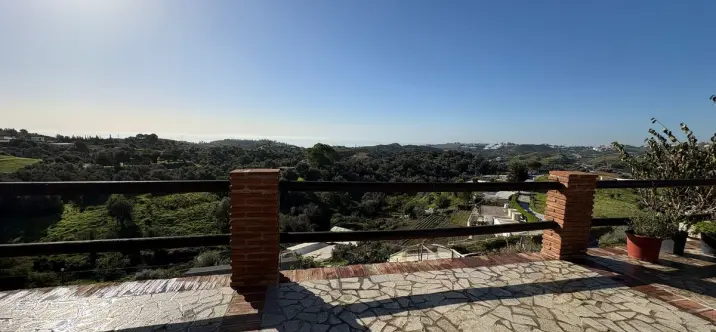 Продажа  отдельно стоящей виллы в La Cala de Mijas 2