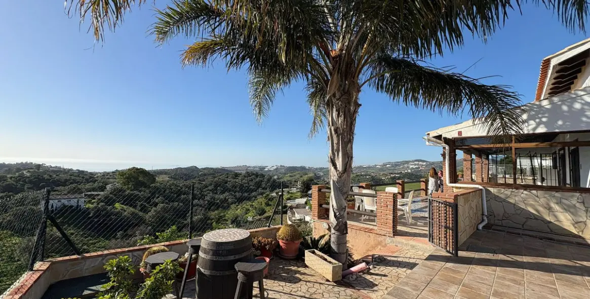 Sale of detached villa in La Cala de Mijas 6