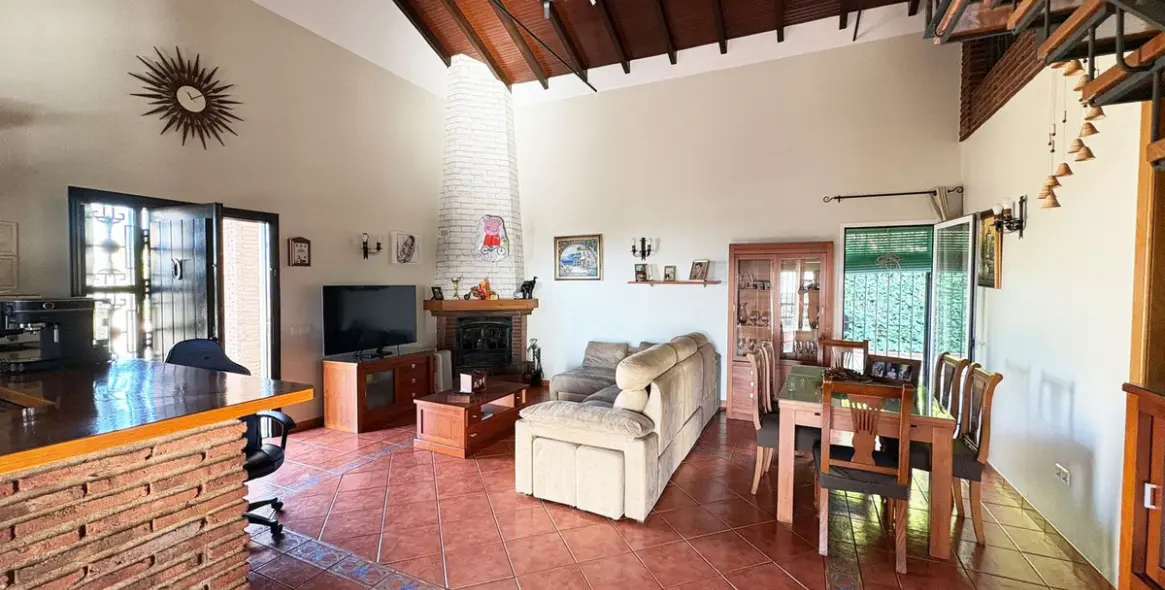 Sale of detached villa in La Cala de Mijas 12