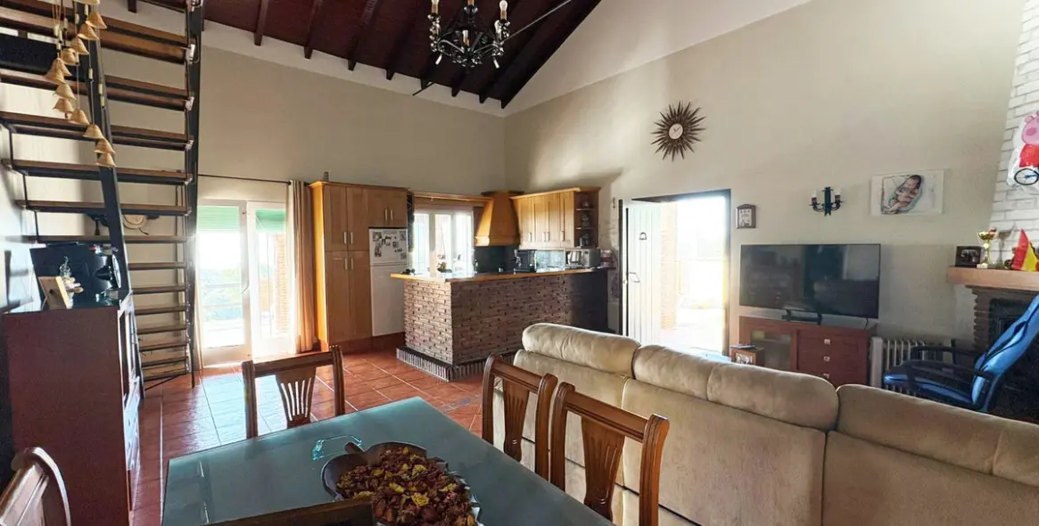 Sale of detached villa in La Cala de Mijas 17