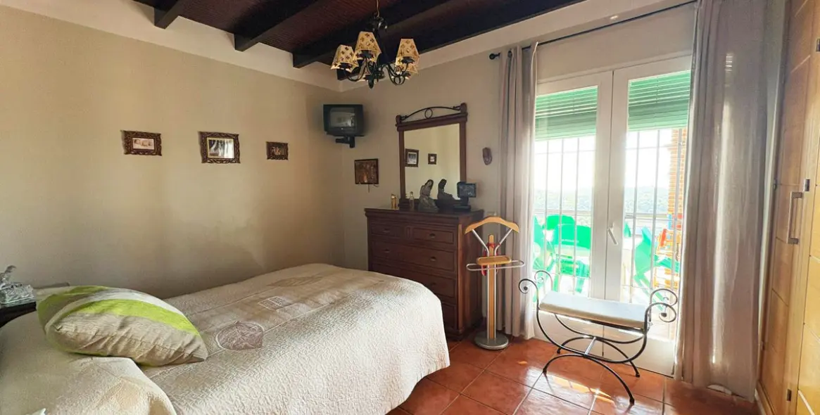 Sale of detached villa in La Cala de Mijas 20