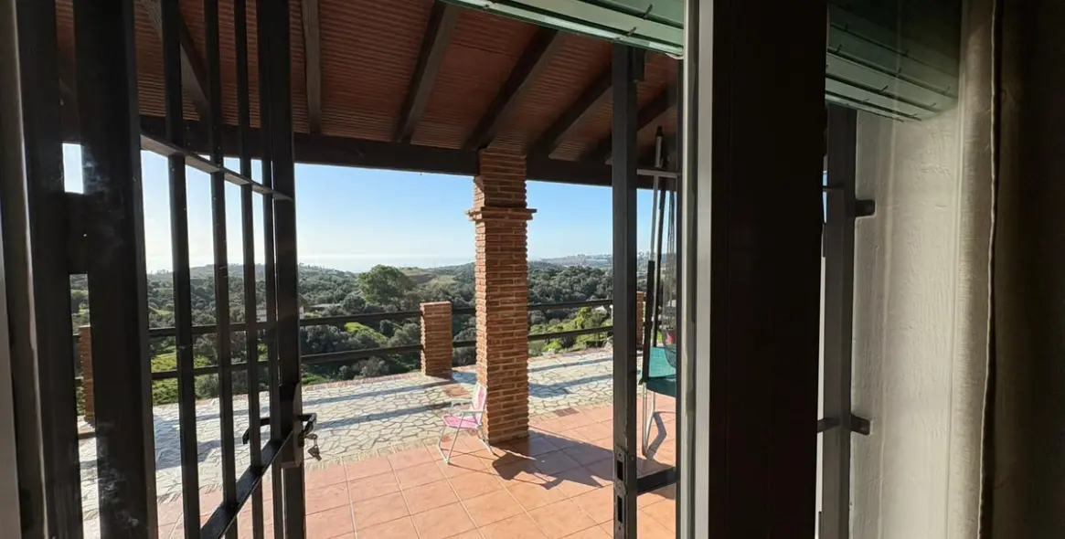 Sale of detached villa in La Cala de Mijas 30