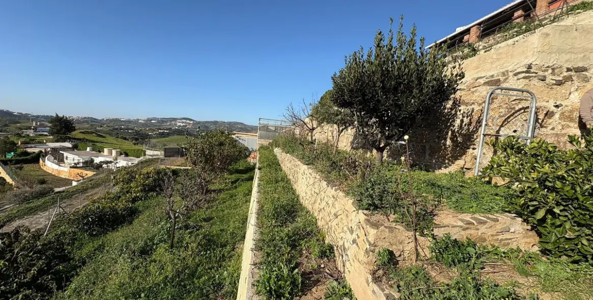 Sale of detached villa in La Cala de Mijas 32