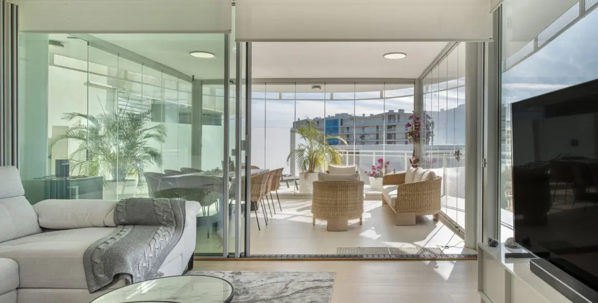 Sale of middle floor apartment in Benalmadena 27