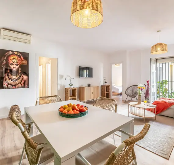 Продажа апартаментов на среднем этаже в Málaga Centro