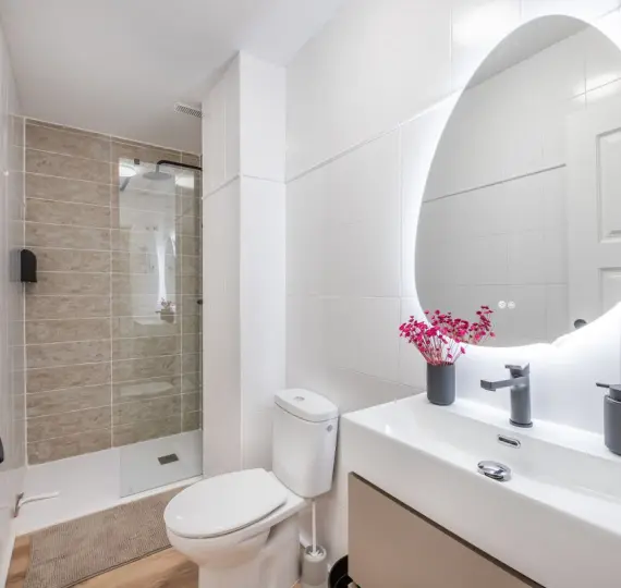 Продажа апартаментов на среднем этаже в Málaga Centro