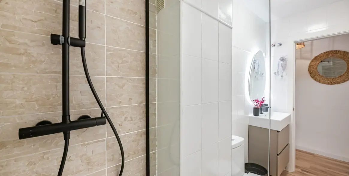 Продажа апартаментов на среднем этаже в Málaga Centro 7